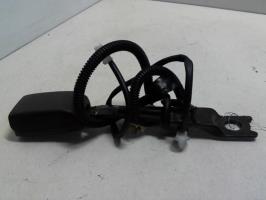 Attache ceinture avant gauche