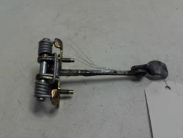 Arresto portiera anteriore destra
