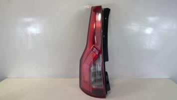 Fanale posteriore principale sinistro (luci)