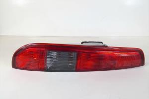 Fanale posteriore principale sinistro (luci)