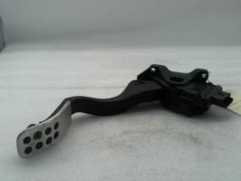 Pedale acceleratore