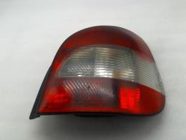Fanale posteriore principale destro (luci)