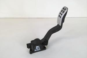 Pedale acceleratore