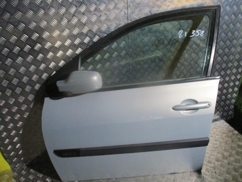 Porte avant gauche
