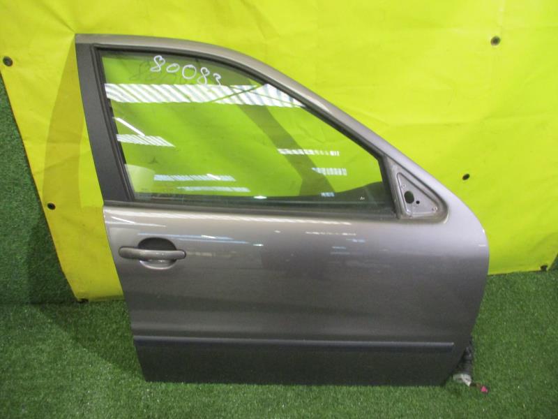 Porte avant droit