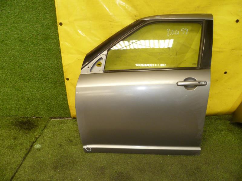 Porte avant gauche