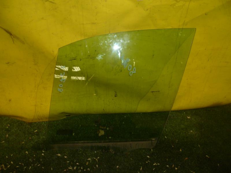 Vitre avant gauche