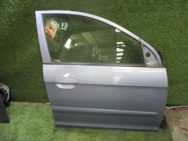 Porte avant droit