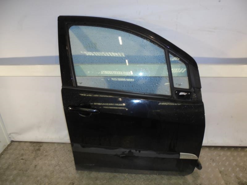 Porte avant droit