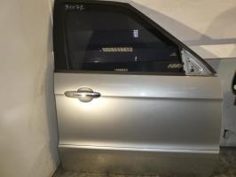 Porte avant droit