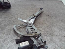Leve vitre electrique avant droit