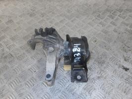 Support moteur droit