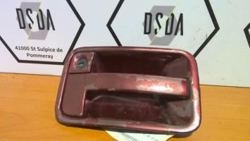 Poignee porte avant gauche