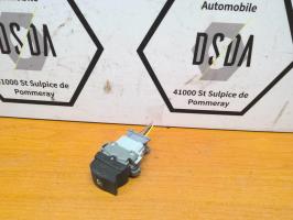 Interrupteur de leve vitre avant droit