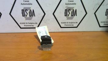 Interrupteur de leve vitre arriere droit