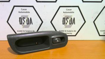 Interrupteur de leve vitre avant droit