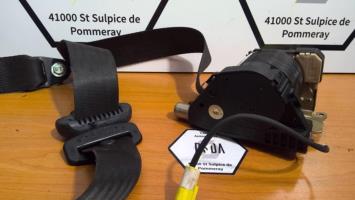 Ceinture avant droit