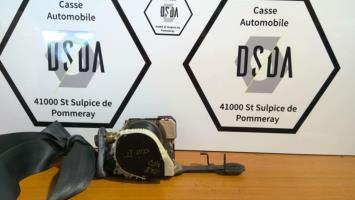 Ceinture avant droit
