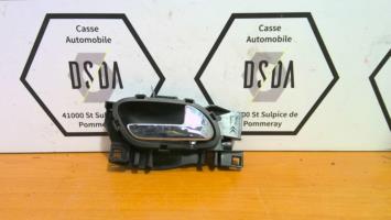 Poignee interieur arriere droit