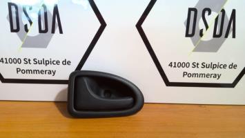 Poignee interieur avant gauche