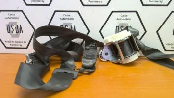 Ceinture arriere droit