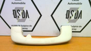 Poignee de maintien avant droit
