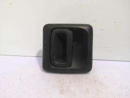 Poignee porte avant gauche