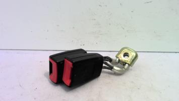 Attache ceinture arriere gauche