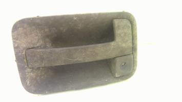 Poignee porte avant gauche