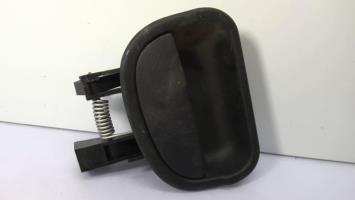 Poignee interieur porte laterale droite