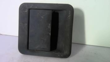 Poignee porte avant droit
