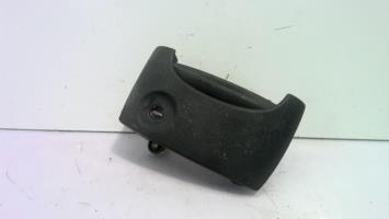 Poignee porte laterale droit