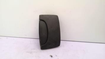 Poignee porte laterale gauche