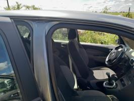 Joint de porte avant droite