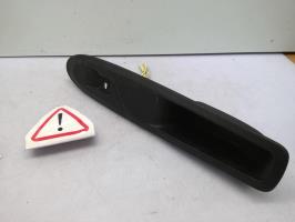 Interrupteur de leve vitre avant droit