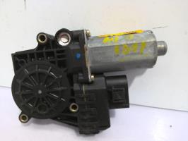 Moteur leve vitre avant droit