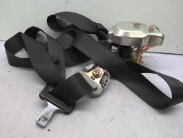 Ceinture avant gauche
