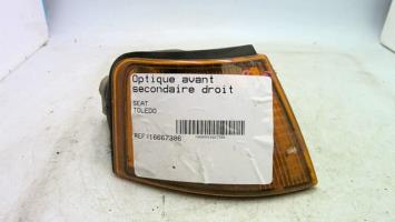 Optique avant secondaire droit (feux)(clignotant)