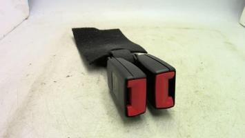 Attache ceinture arriere gauche
