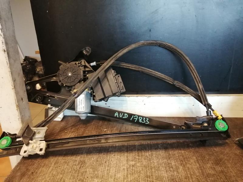 Leve vitre electrique avant droit