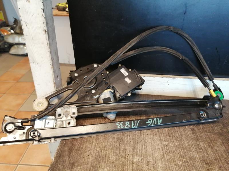 Leve vitre electrique avant gauche