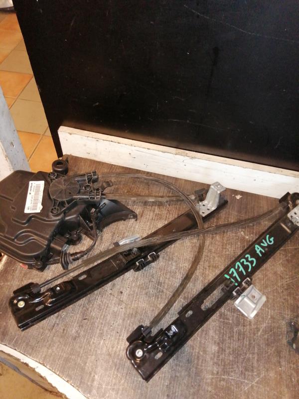 Leve vitre electrique avant gauche