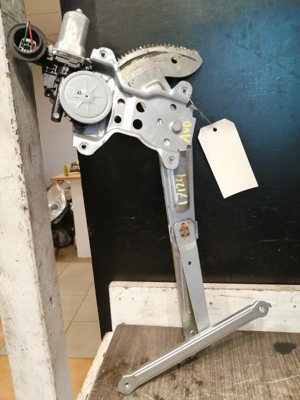 Leve vitre electrique avant droit
