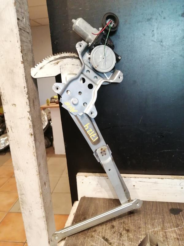 Leve vitre electrique avant gauche