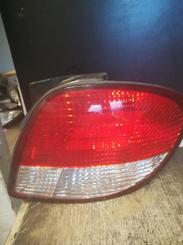 Fanale posteriore principale destro (luci)