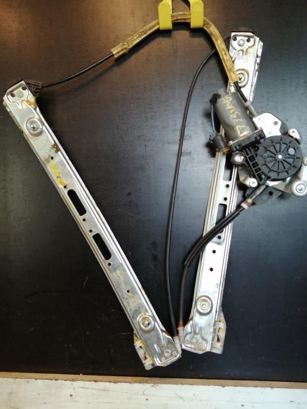 Leve vitre electrique avant gauche