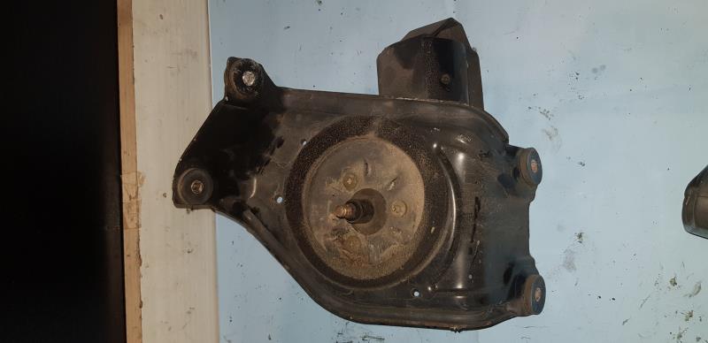 Motor de limpiaparabrisas delantero