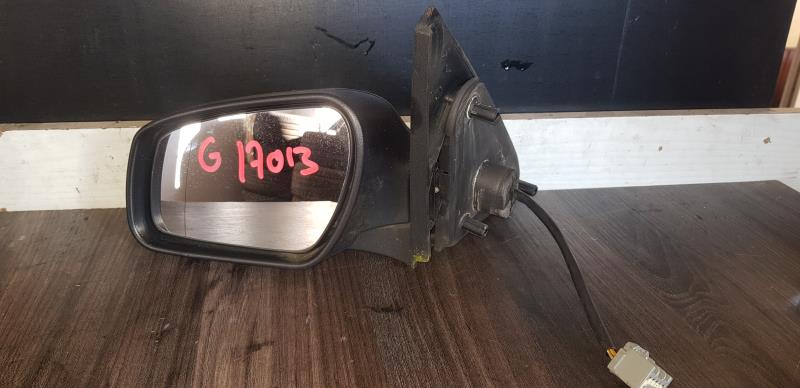Retrovisor izquierdo