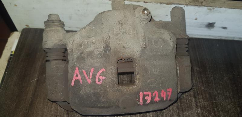 Etrier avant gauche (freinage)