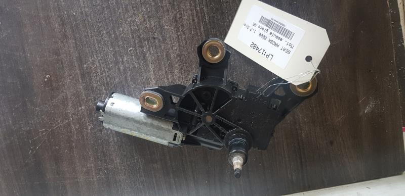 Motor de limpiaparabrisas trasero